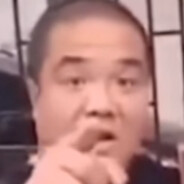 解其衣，摸其乳