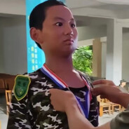 扛起枪来就是兵