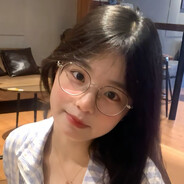 十八岁女大学生