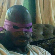 Black donatelo