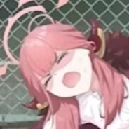 泰拉高领主阿露