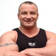 Mariusz Pudzianowski (WiadroMen)