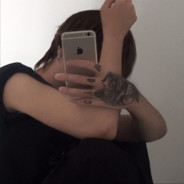 沾白把笔舔干净