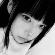 我也不太了解她