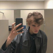 解解晚上一个人睡吗o.0