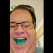i eat crayons
