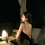 他的手应该比我还暖吧