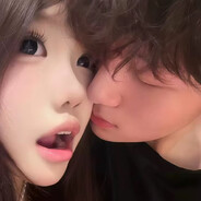 用夹子拆包的莎莎