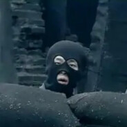 穿黑色毛衣，做完美**