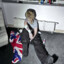 huzzy b◥▶‿◀◤