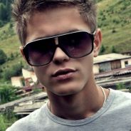 KEEP FARMED AND KERRI HARD