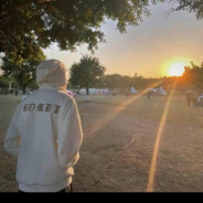 猴猴爱踩缝纫机