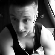 MVB://gaje me poepe afkuisen?