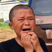 范小勤爱开挖掘机