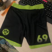 Петя Икраножницы