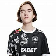 1003hjje - steam id 76561199396005874