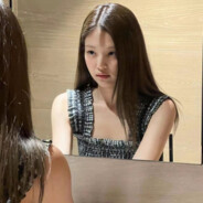 在吗？有空吗？能扶我一下吗？