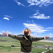 假装很帅的网名