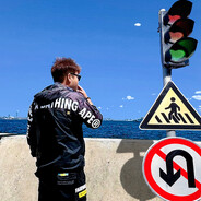 赵公子他左拥右抱