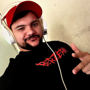 ★ 𝒜𝓁𝒶𝓍 ツ