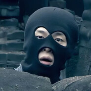 头戴紫金冠体挂百花袍