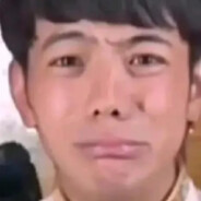 源撕真课本卷烟抽