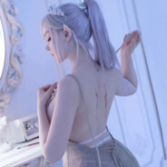 19岁的她守不住B