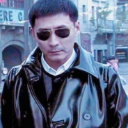 燕双鹰：赌你枪里没有