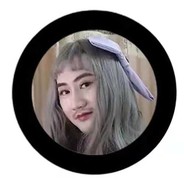 你压到我头发了