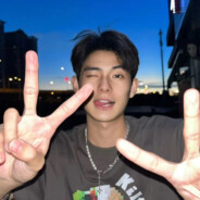 她不落笔我不翻页