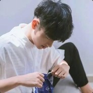 70岁老大爷跑大AK