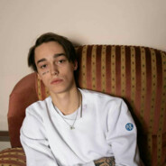 她只是我的妹妹