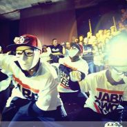 干嘛告诉你我是谁