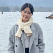 老人孩子先飞起来