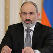 Pashinyan gaming