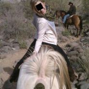 Девочка на лошаде