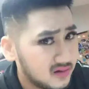 偷吃杰尼龟的贡品