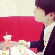 正在偷吃电弧星