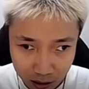 手与脚打架，为了手赢