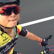 又臭又硬的石头