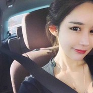 阳光下的小白花