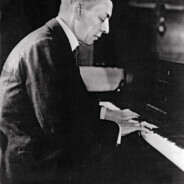 不必要提供任何資訊。