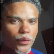 웃 e 유