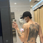 她也曾炫耀过我