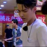 大碗宽面rapper吴亦凡