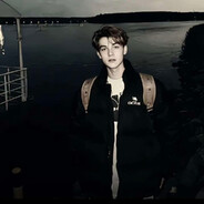 白给然后刷抖音