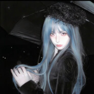 她说话有股孩子气