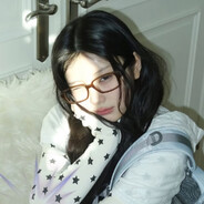 Bee ヽ( ° ▽°)ノ