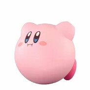 扶老奶过马路被车创飞