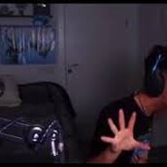 el tio que toca la gaita